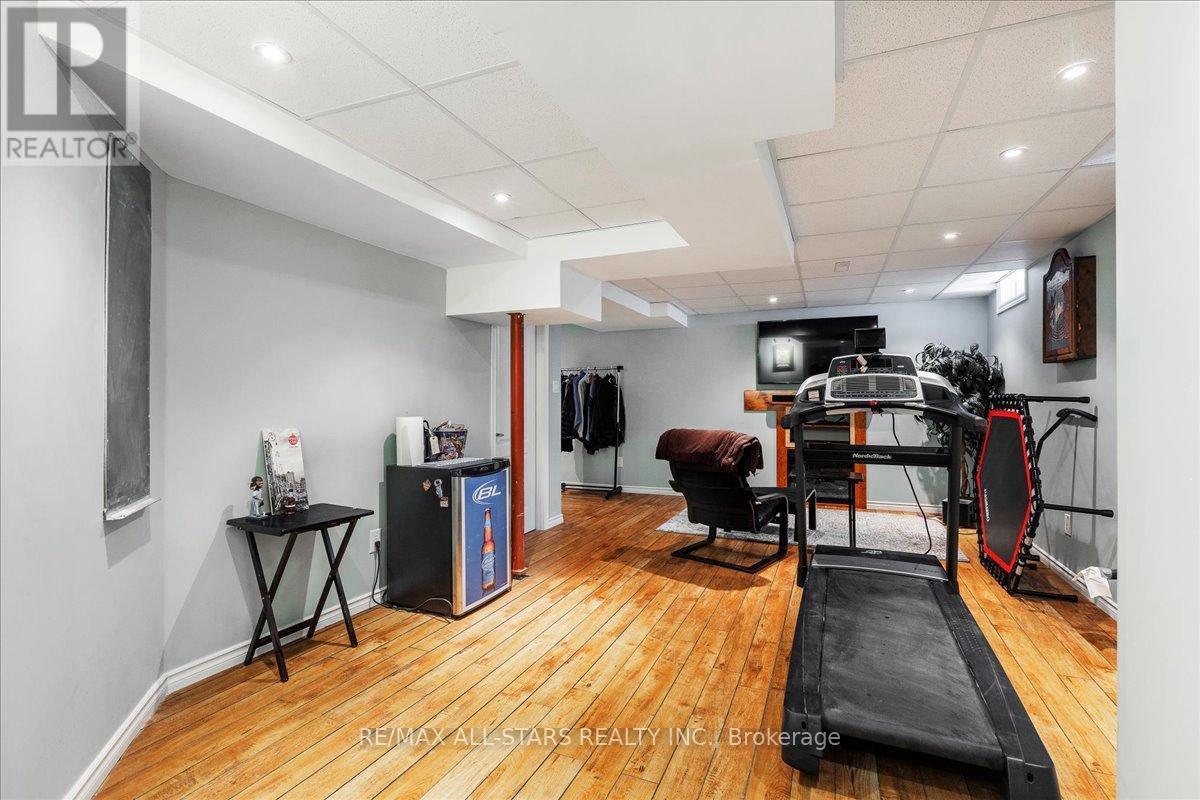 56 Ian Drive, Georgina, Ontario  L4P 4G9 - Photo 30 - N12798366