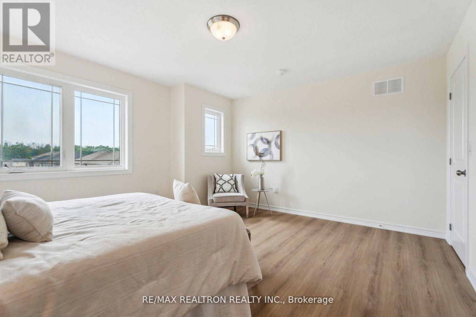 151 Isabella Drive, Orillia, Ontario  L3V 6H2 - Photo 37 - S12798192