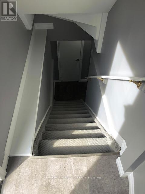 61 Corbett Drive, Barrie (Grove East), Ontario  L4M 5V6 - Photo 14 - S12798364