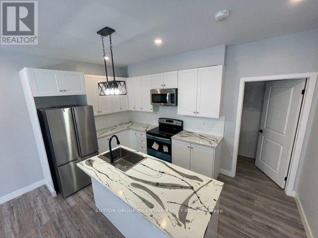 54 Marilyn Avenue S, Wasaga Beach, Ontario  L9Z 2Y1 - Photo 6 - S12032504