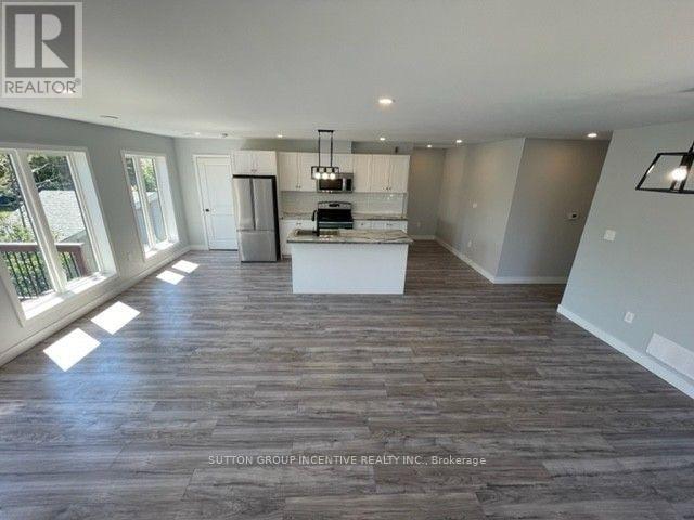 54 Marilyn Avenue S, Wasaga Beach, Ontario  L9Z 2Y1 - Photo 16 - S12032504