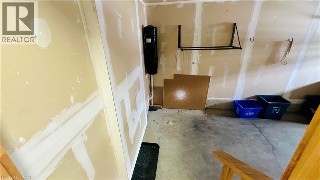 96 Eliza Avenue, Kitchener, Ontario  N2E 0C5 - Photo 14 - 40805919