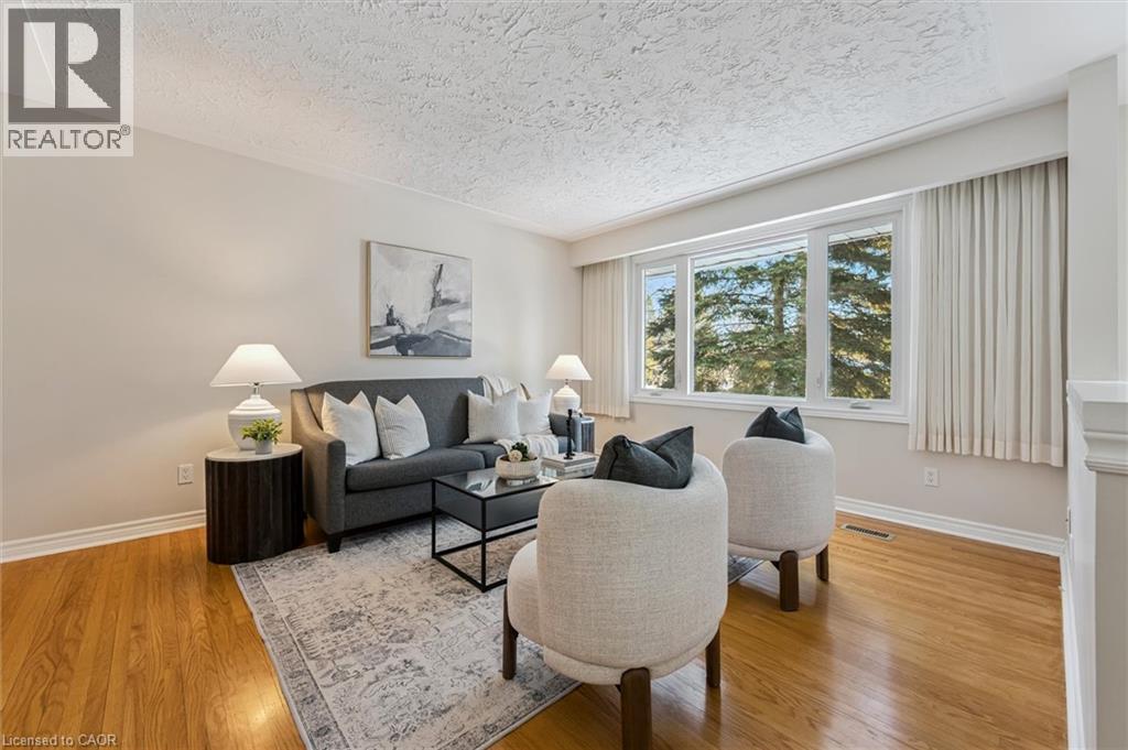 204 Cedarbrae Avenue, Waterloo, Ontario  N2L 4S5 - Photo 3 - 40805661