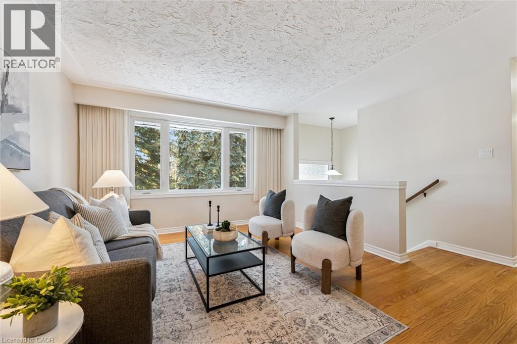 204 Cedarbrae Avenue, Waterloo, Ontario  N2L 4S5 - Photo 4 - 40805661