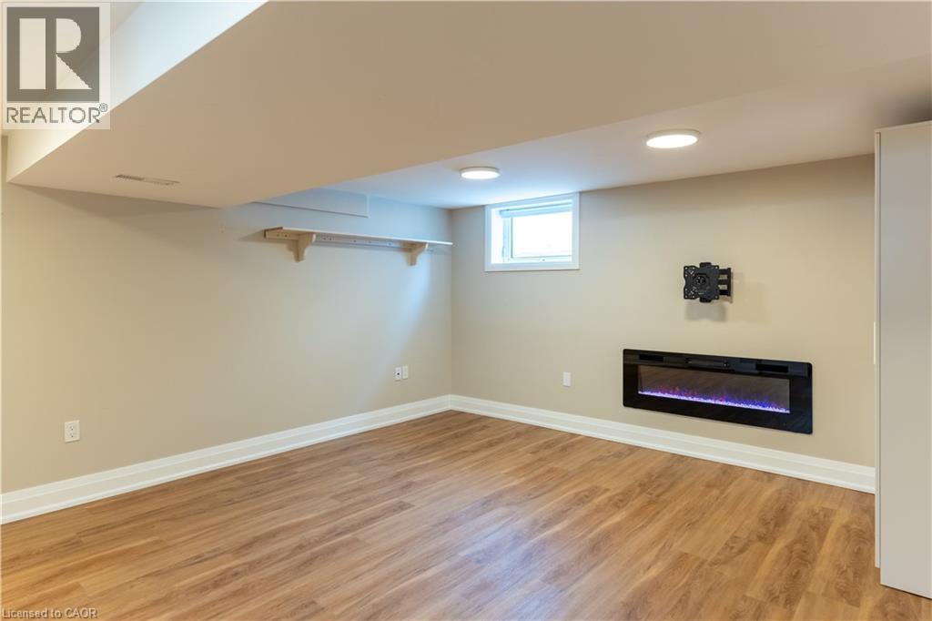 40 Concord Avenue Unit# Basement, Dundas, Ontario  L9H 1R7 - Photo 4 - 40803930