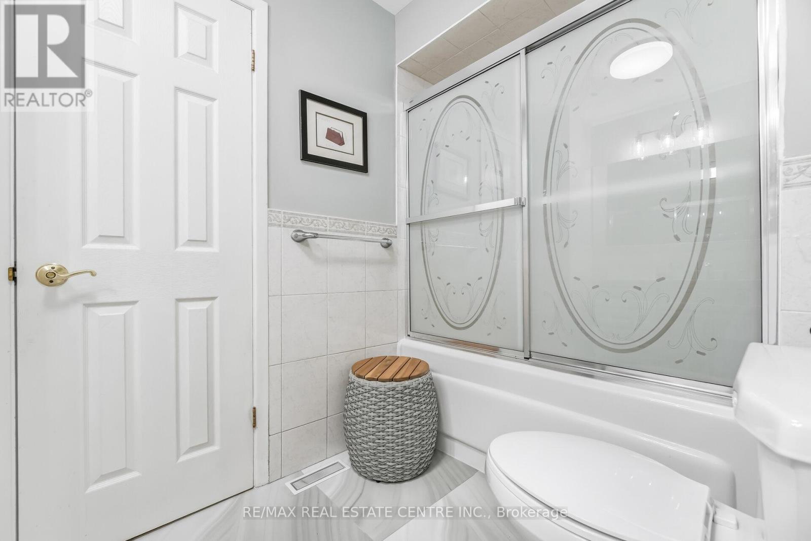 3392 Homark Drive, Mississauga, Ontario  L4Y 2K7 - Photo 18 - W12798174