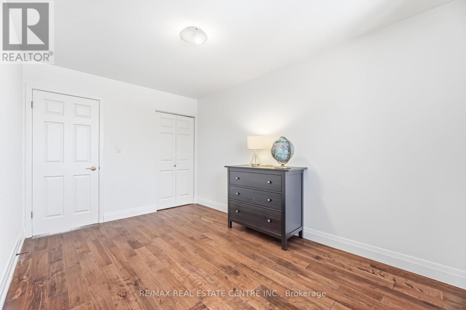 3392 Homark Drive, Mississauga, Ontario  L4Y 2K7 - Photo 21 - W12798174