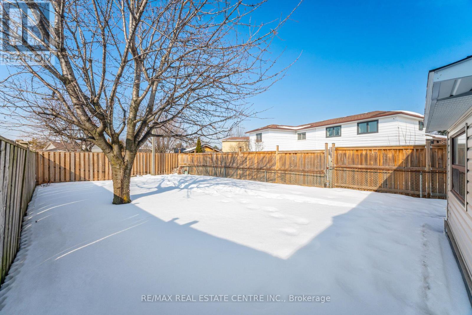 3392 Homark Drive, Mississauga, Ontario  L4Y 2K7 - Photo 30 - W12798174