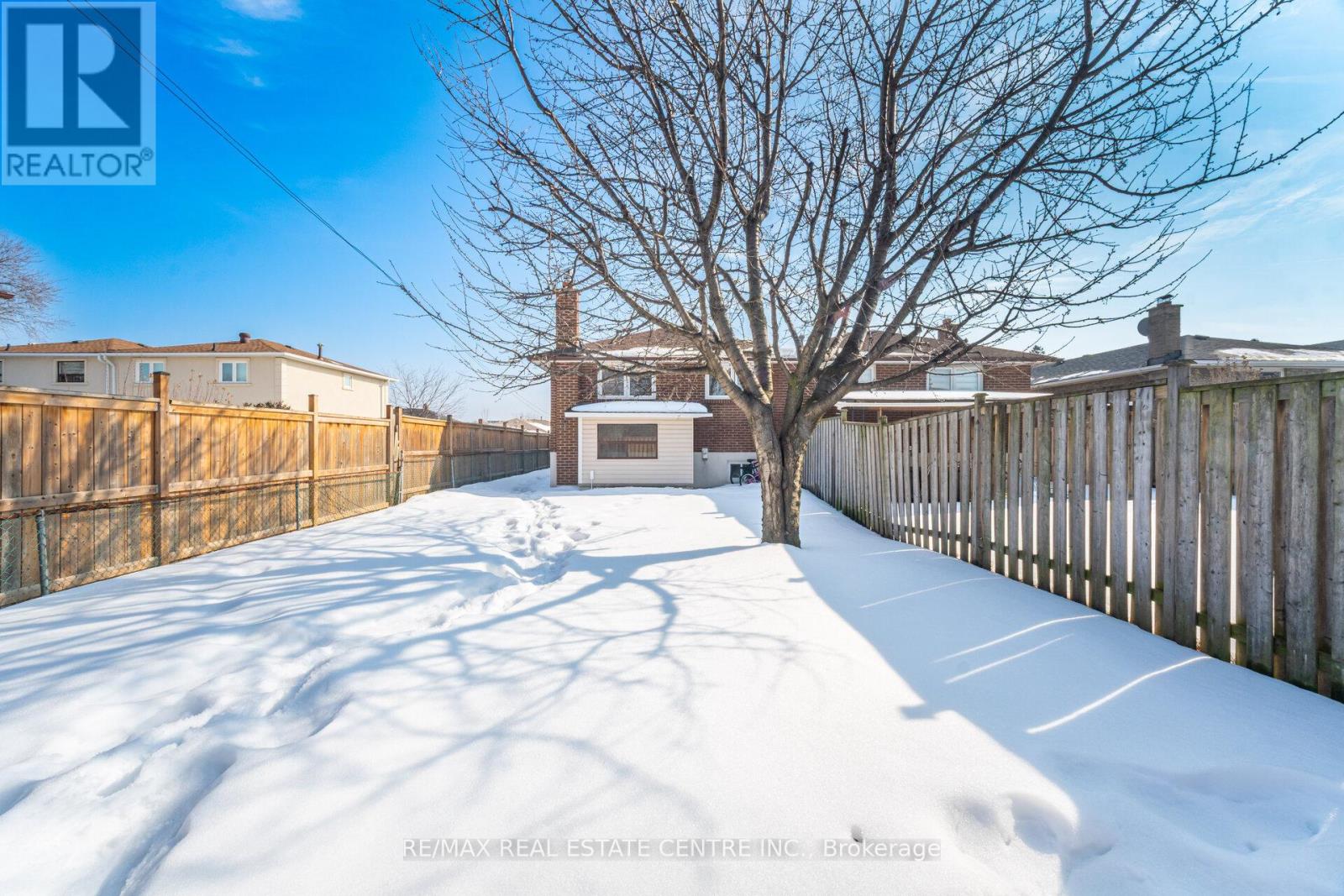 3392 Homark Drive, Mississauga, Ontario  L4Y 2K7 - Photo 32 - W12798174