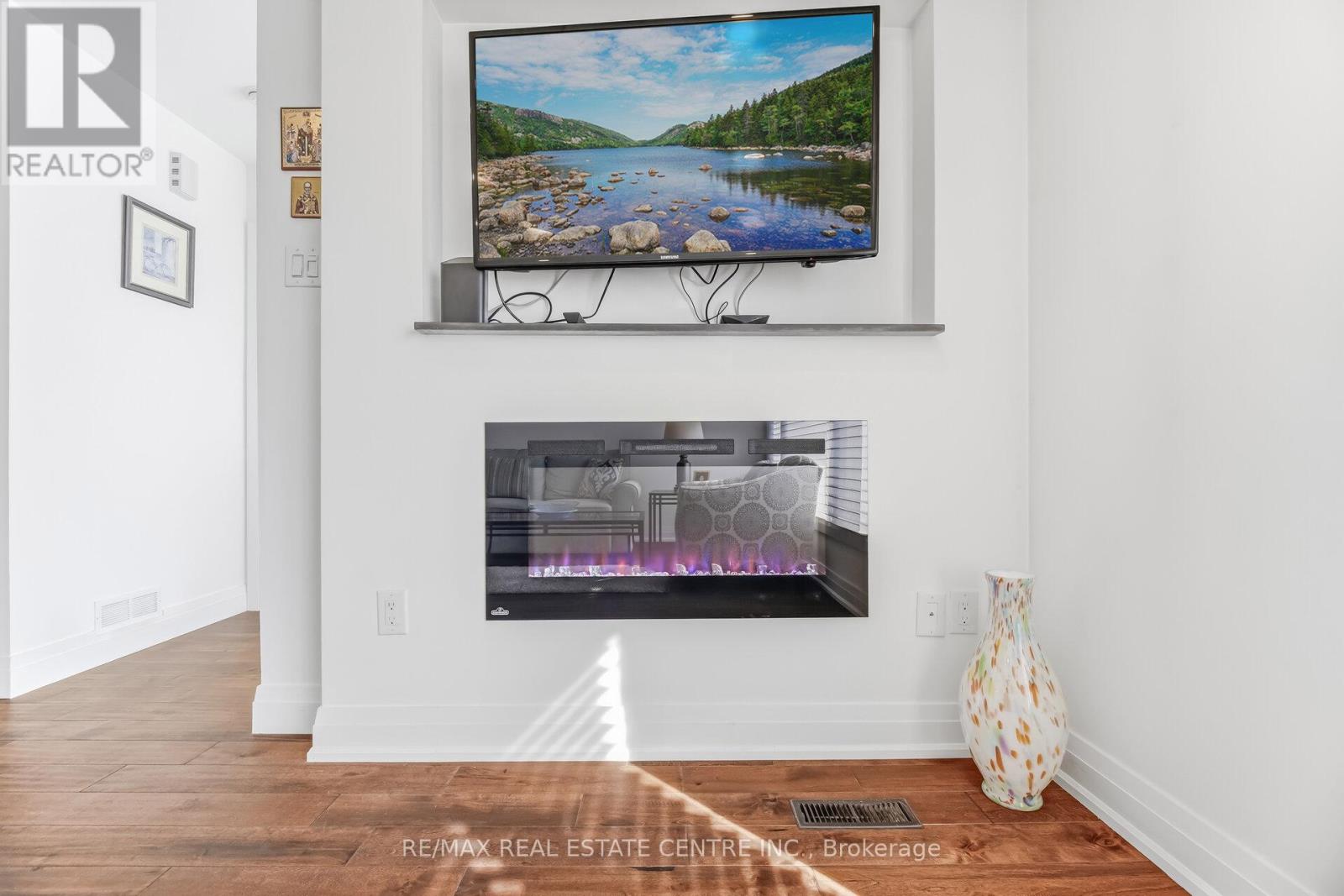 3392 Homark Drive, Mississauga, Ontario  L4Y 2K7 - Photo 7 - W12798174