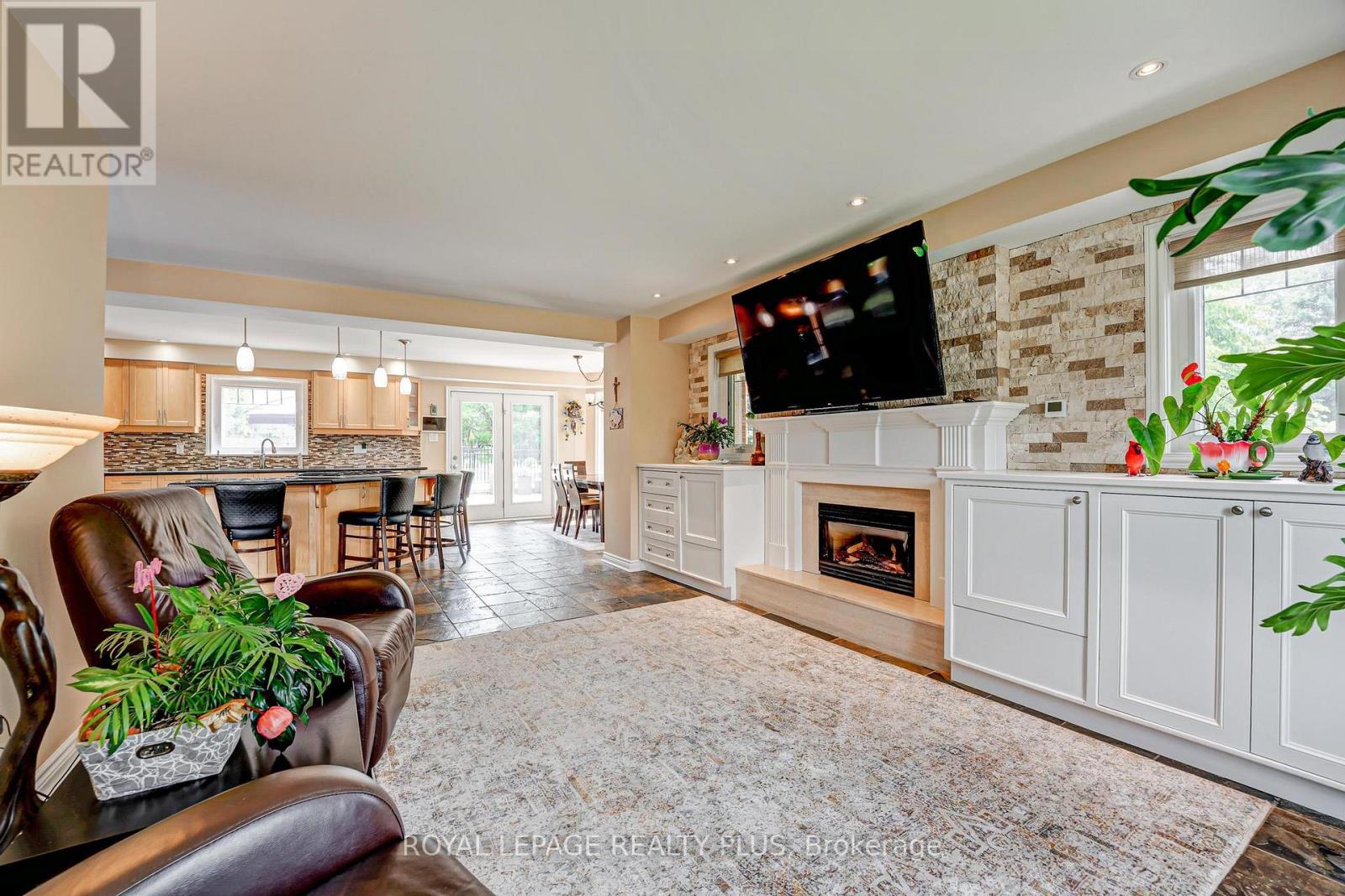 5 Coates Hill Court, Caledon, Ontario  L7E 0N5 - Photo 11 - W12798204