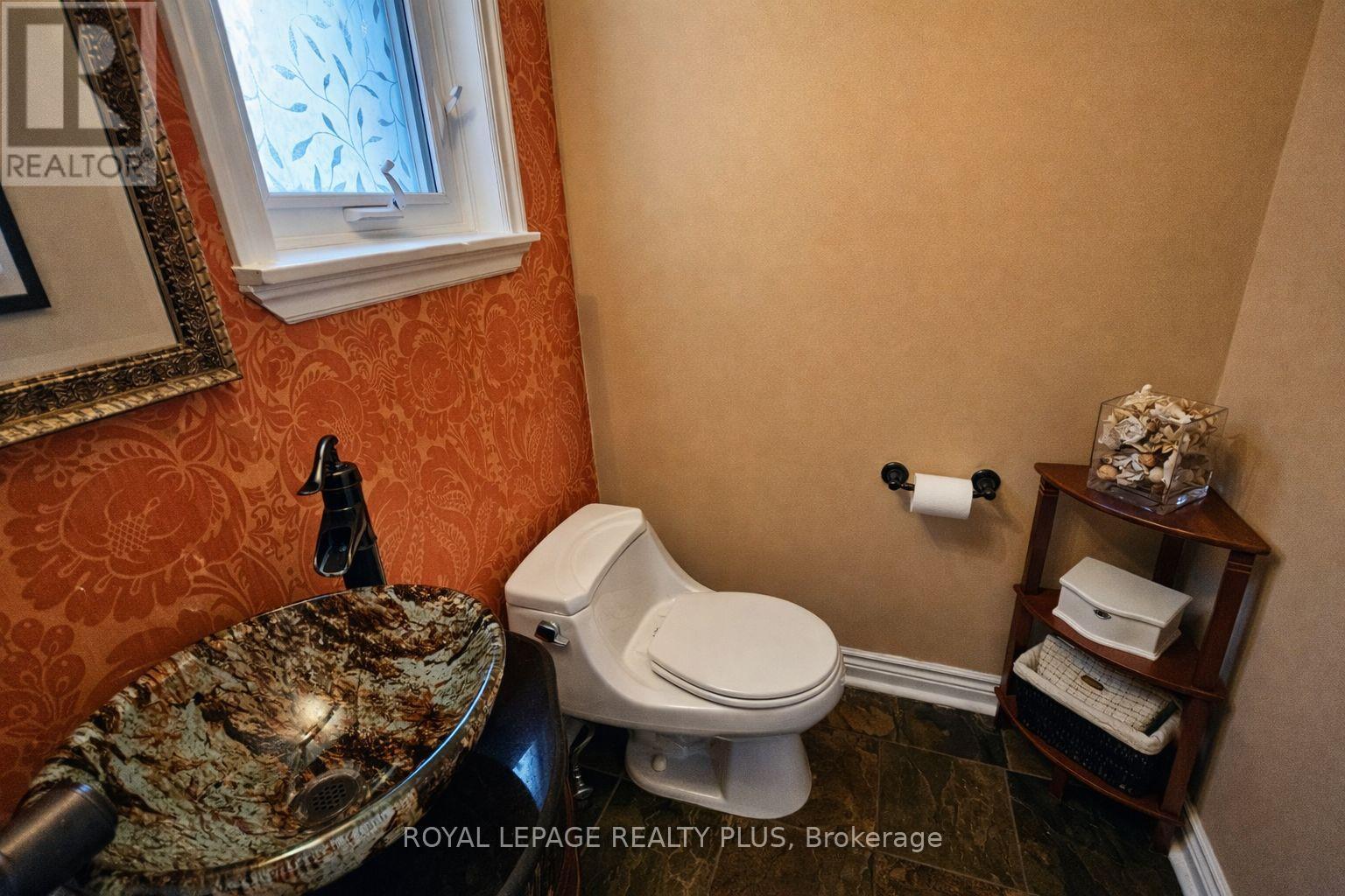 5 Coates Hill Court, Caledon, Ontario  L7E 0N5 - Photo 12 - W12798204