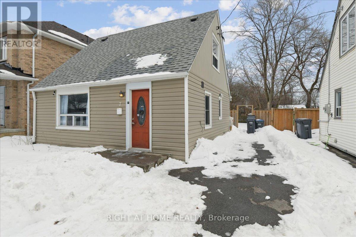 7 Eastern Avenue, Brampton, Ontario  L6W 1X5 - Photo 16 - W12798258