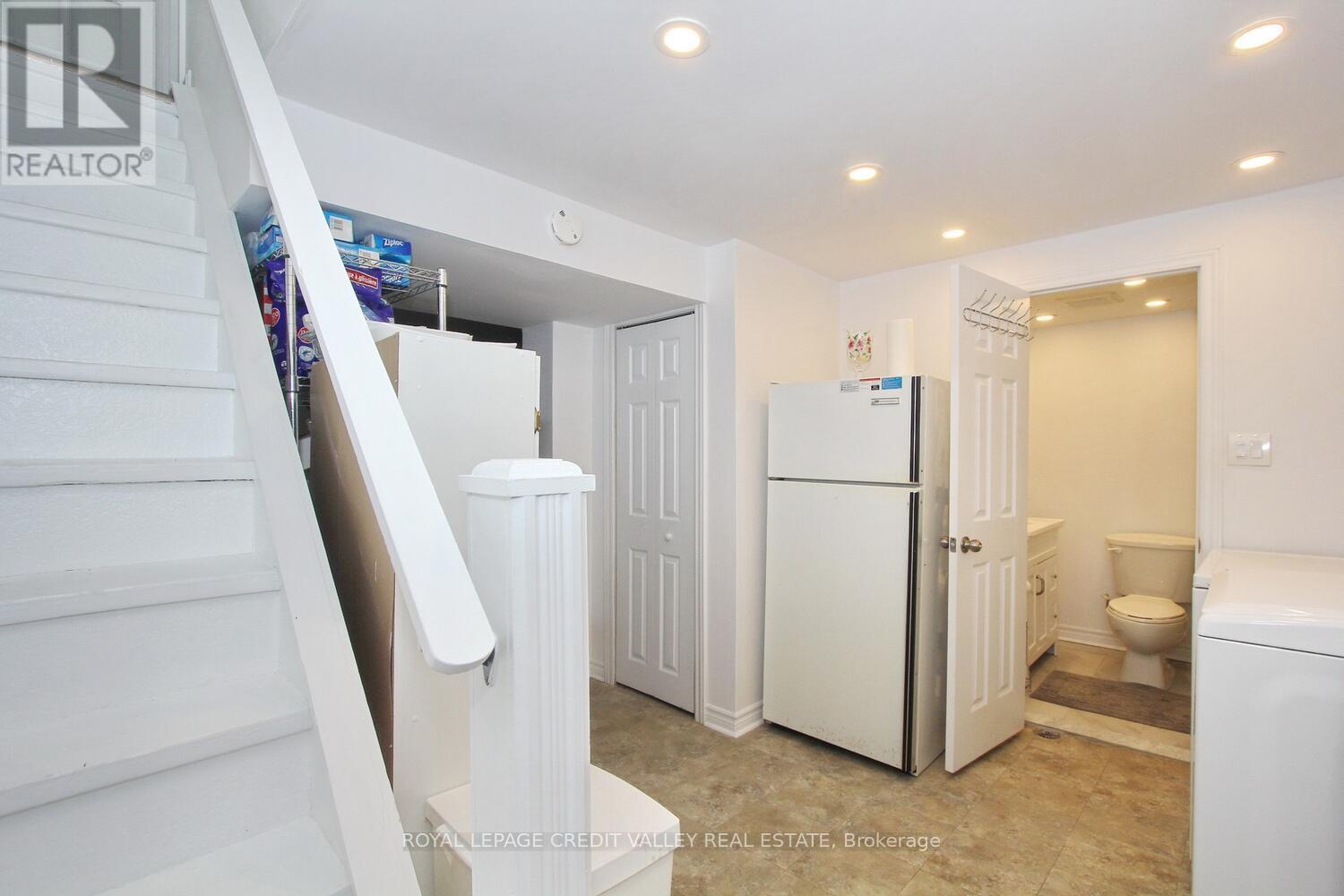 36 - 45 Hansen Road, Brampton, Ontario L6V 3C5 - Photo 30 - W12798340