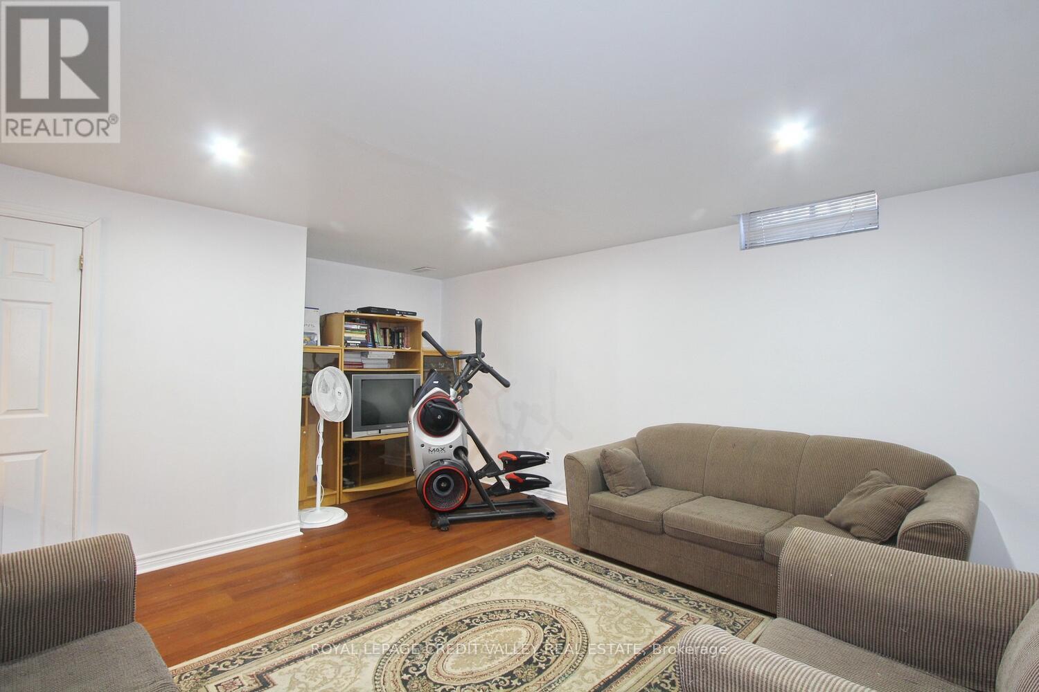 36 - 45 Hansen Road, Brampton, Ontario L6V 3C5 - Photo 37 - W12798340