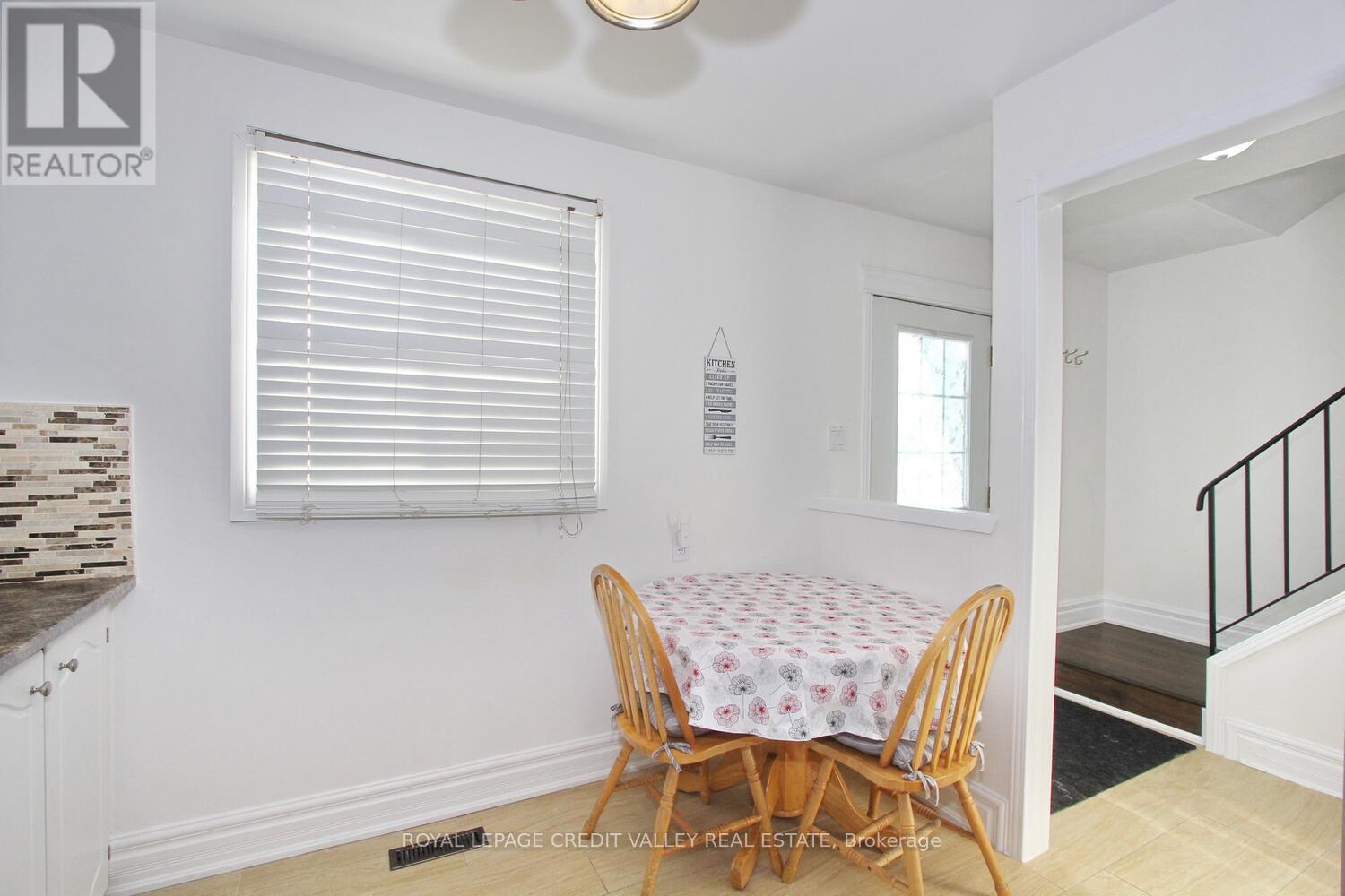 36 - 45 Hansen Road, Brampton, Ontario L6V 3C5 - Photo 9 - W12798340