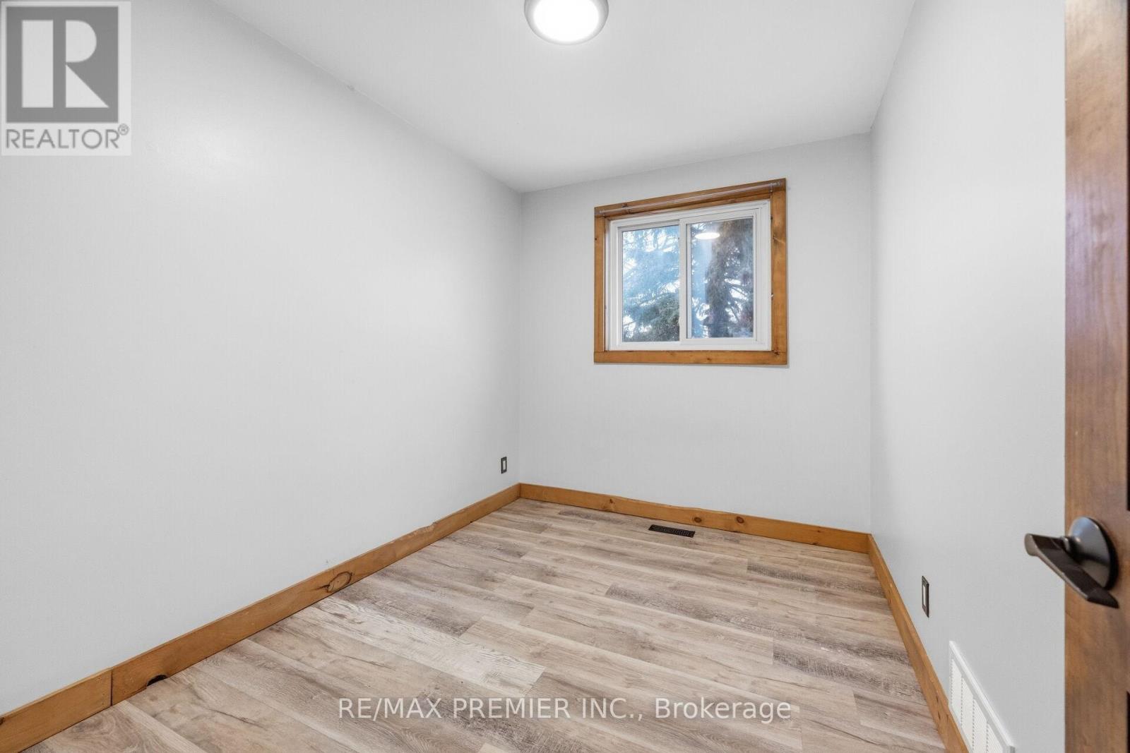 3783 Morning Star Drive, Mississauga, Ontario  L4T 1Y6 - Photo 24 - W12798352