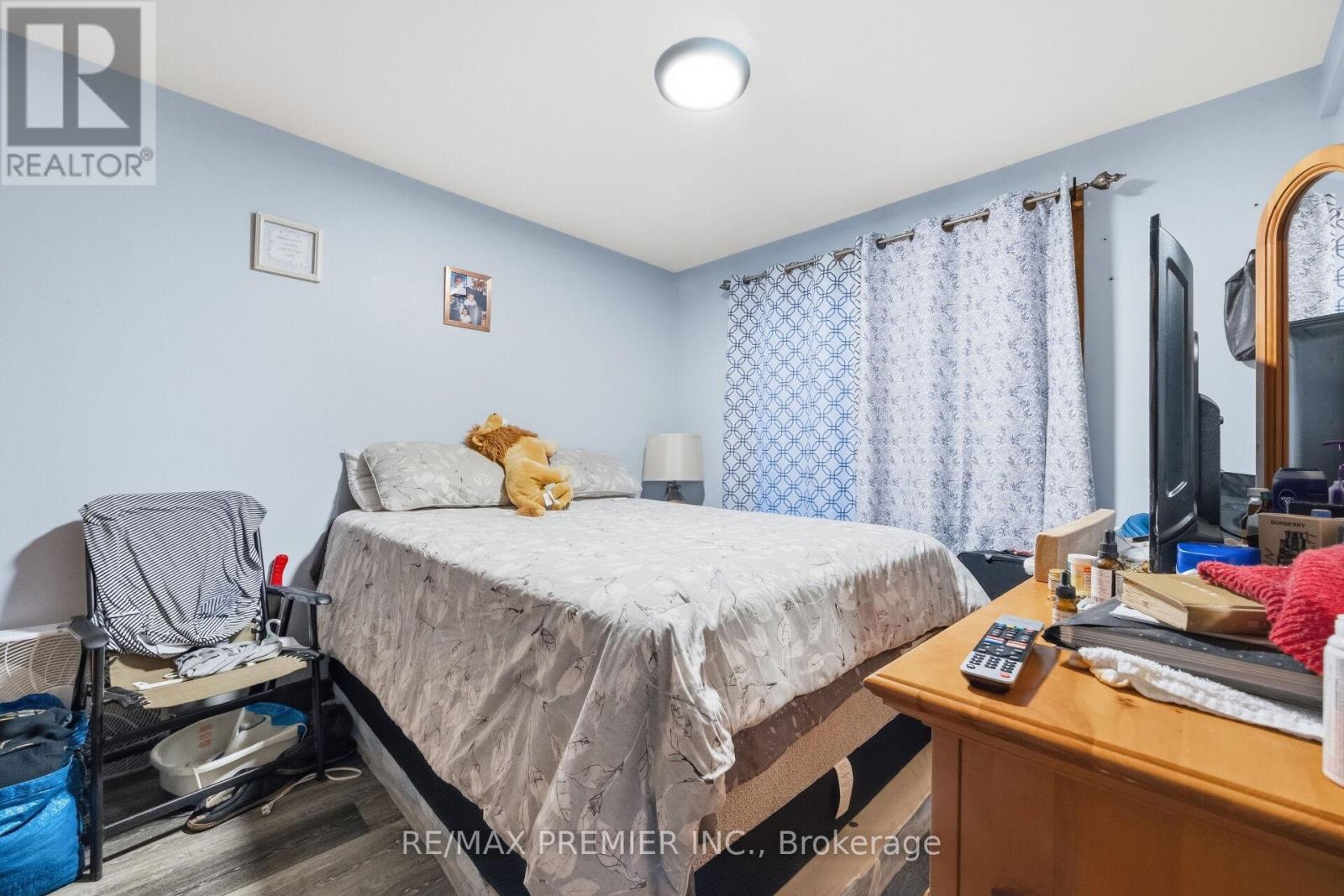 3783 Morning Star Drive, Mississauga, Ontario  L4T 1Y6 - Photo 43 - W12798352