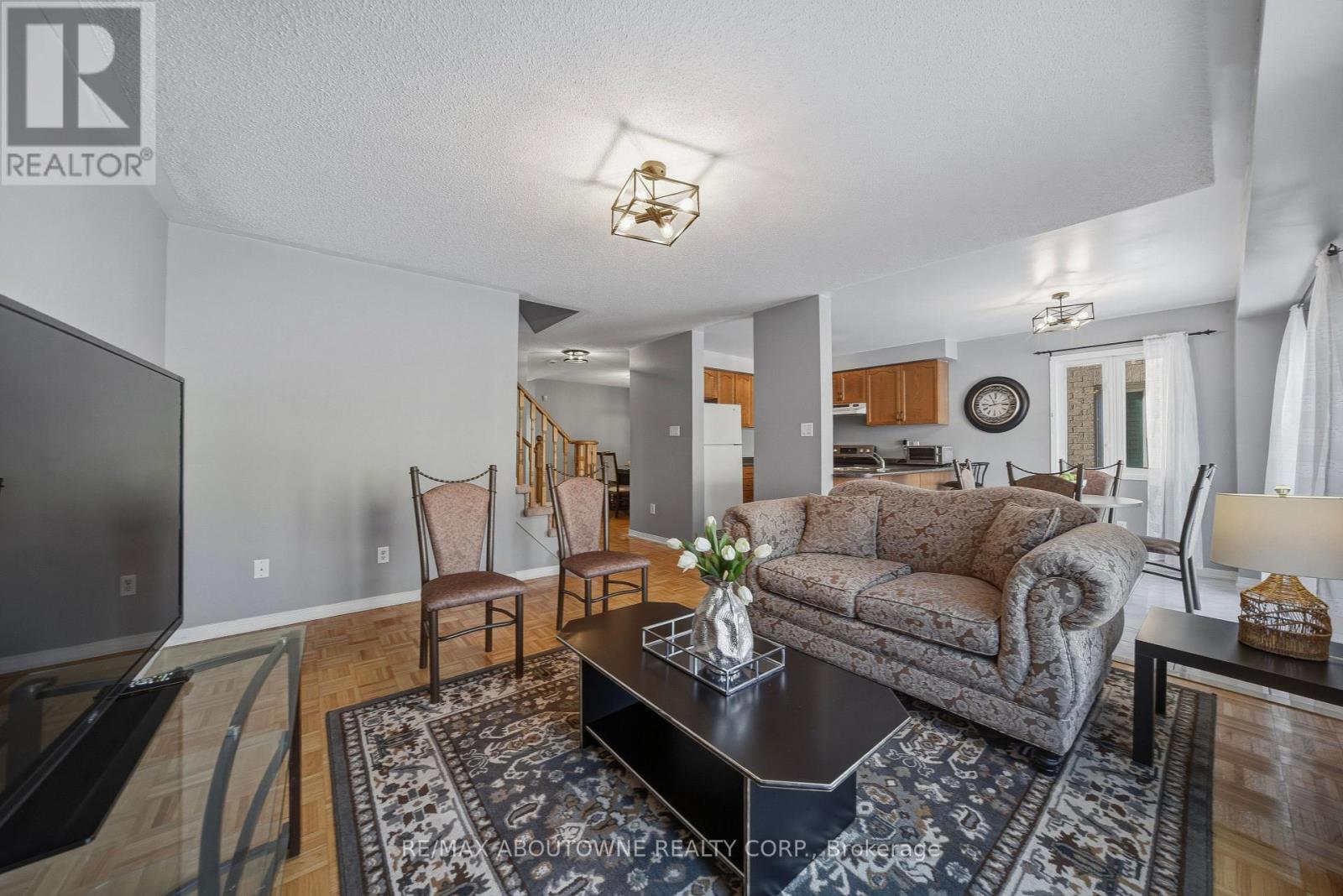 23 Arabia Gate, Brampton, Ontario  L6R 2N9 - Photo 11 - W12798394