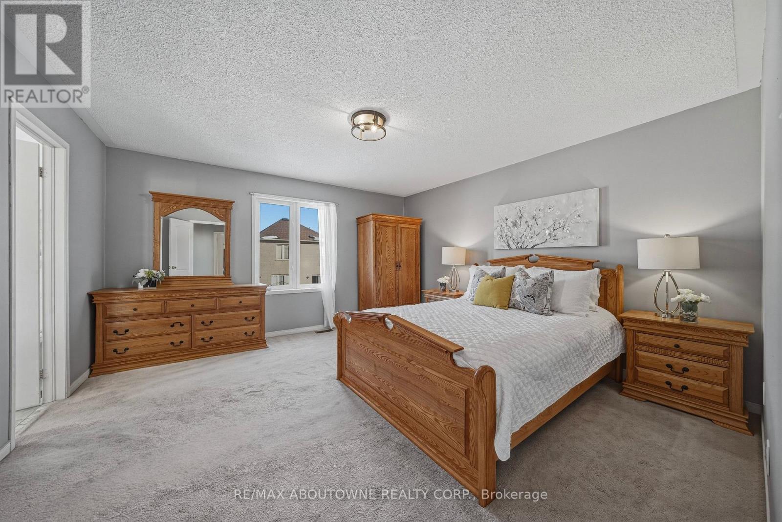 23 Arabia Gate, Brampton, Ontario  L6R 2N9 - Photo 17 - W12798394