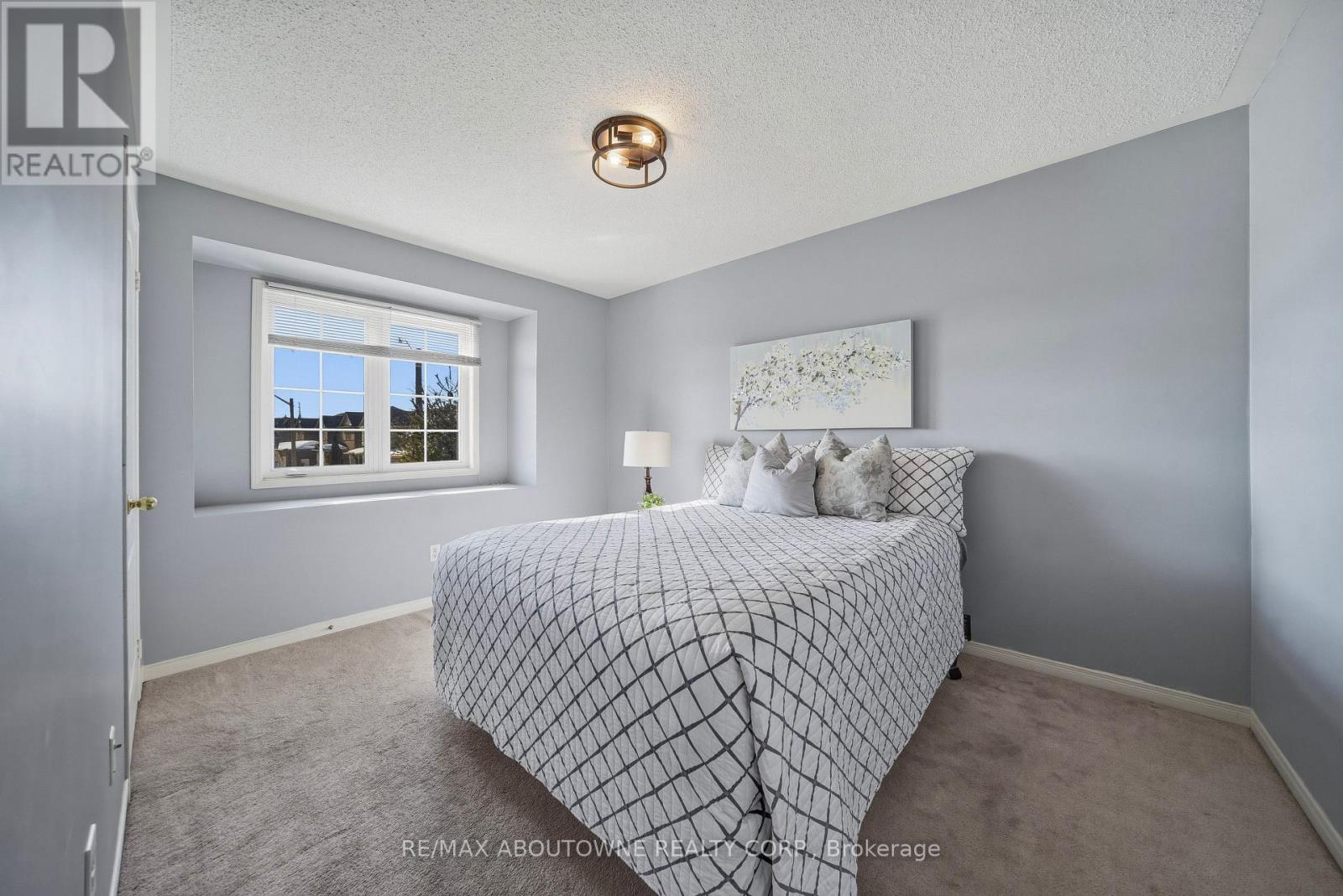 23 Arabia Gate, Brampton, Ontario  L6R 2N9 - Photo 22 - W12798394