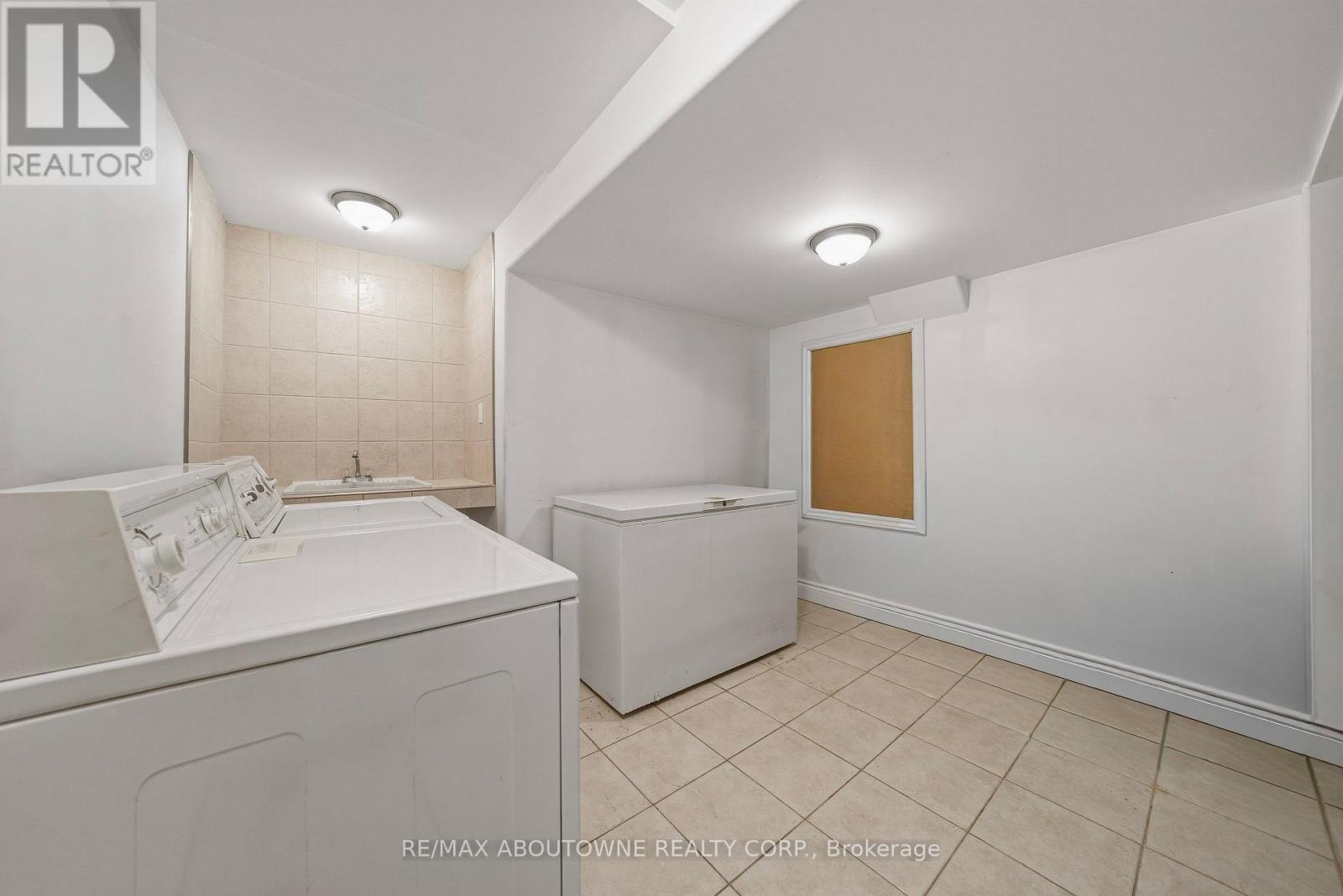 23 Arabia Gate, Brampton, Ontario  L6R 2N9 - Photo 33 - W12798394