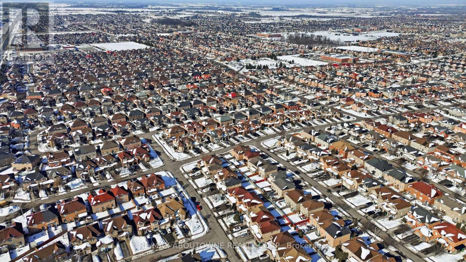 23 Arabia Gate, Brampton, Ontario  L6R 2N9 - Photo 37 - W12798394