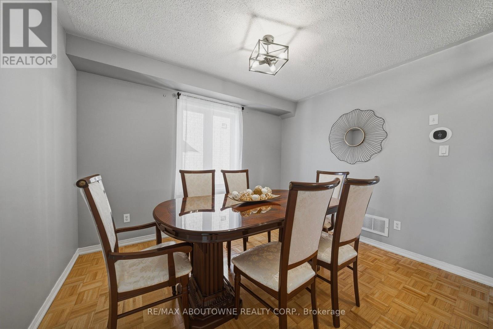 23 Arabia Gate, Brampton, Ontario  L6R 2N9 - Photo 5 - W12798394