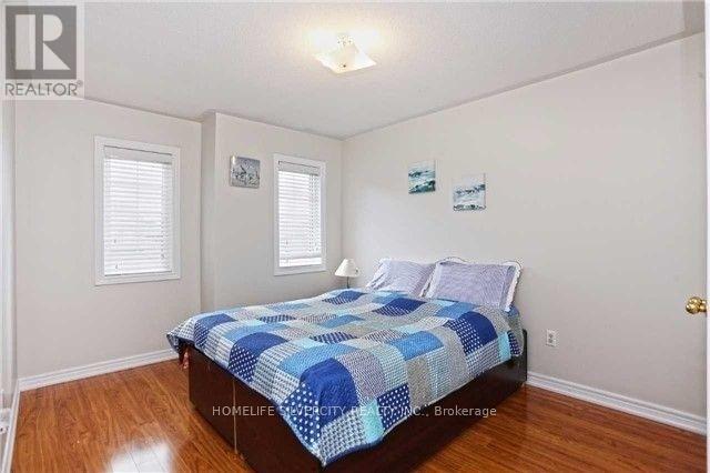 Upper - 26 Slessor Lane, Brampton, Ontario  L6P 1L8 - Photo 10 - W12798404