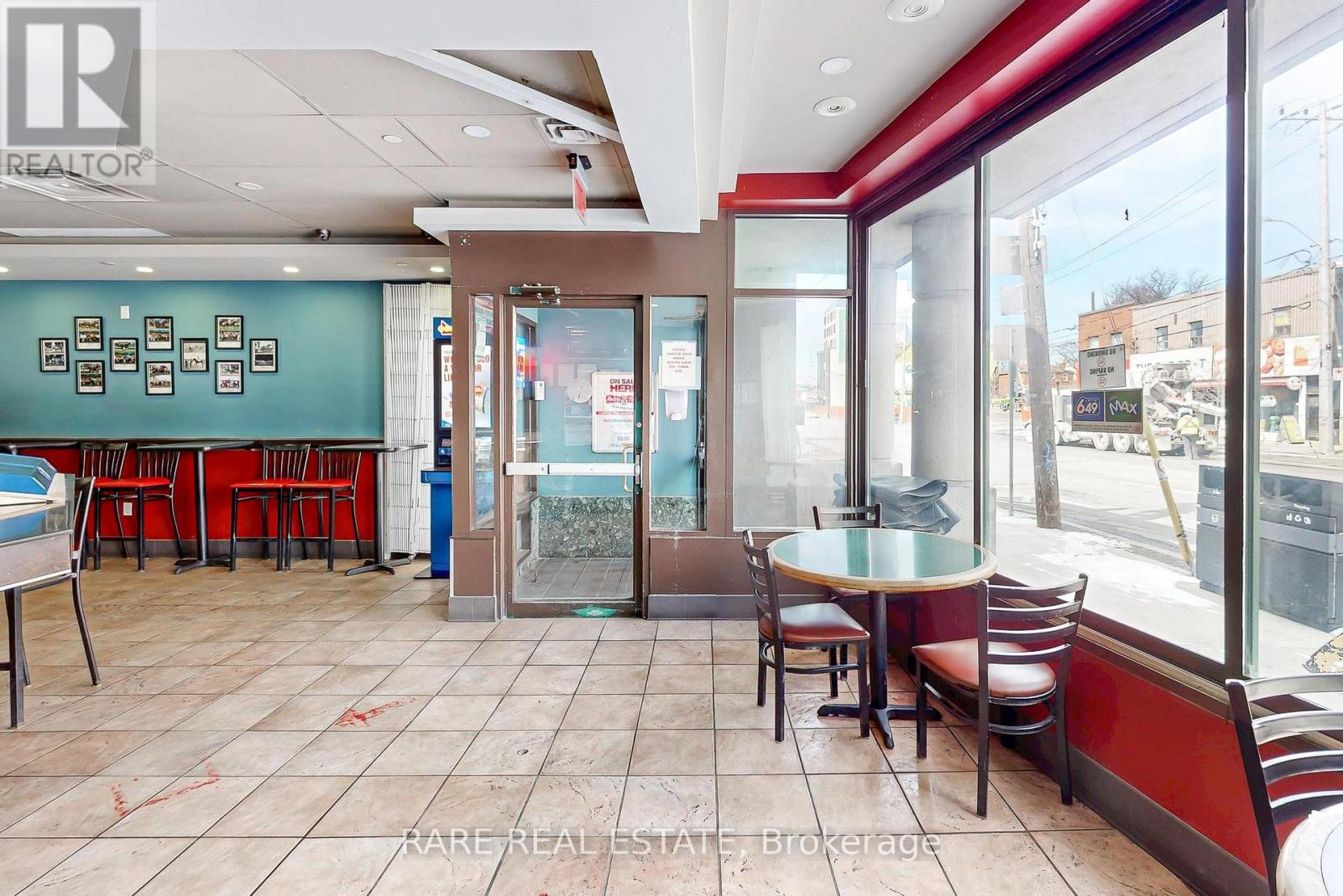 1861 Eglinton Avenue W, Toronto, Ontario  M6E 2J3 - Photo 2 - W12798406