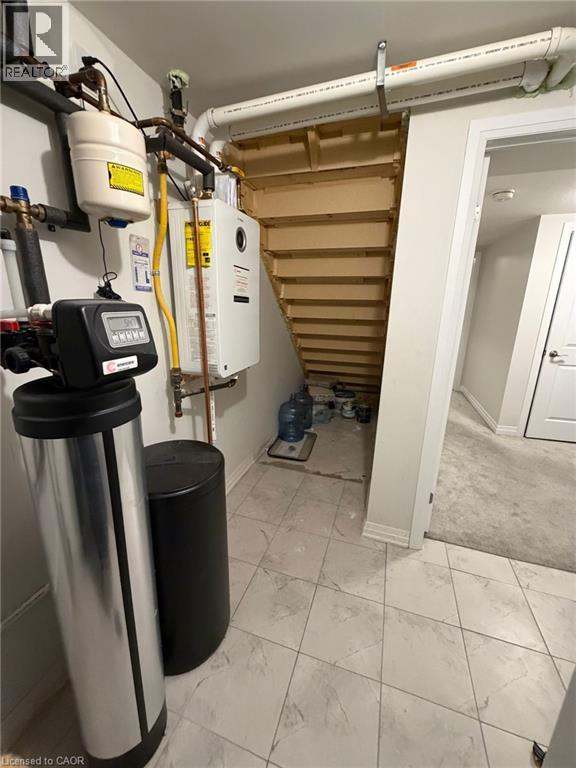 114 Seabrook Drive, Kitchener, Ontario  N2R 0R7 - Photo 5 - 40789975