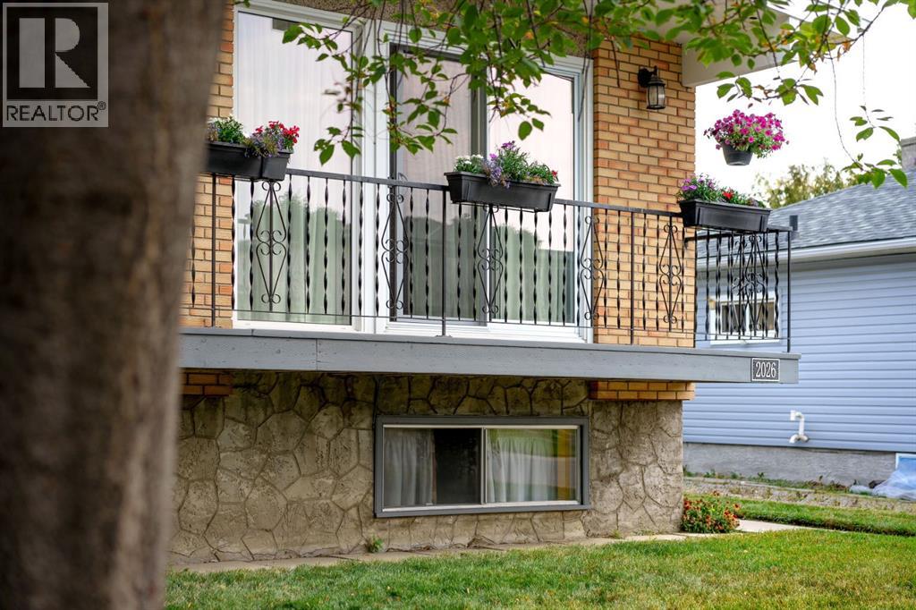 2026 41 Street Se, Calgary, Alberta  T2B 1J1 - Photo 2 - A2280086
