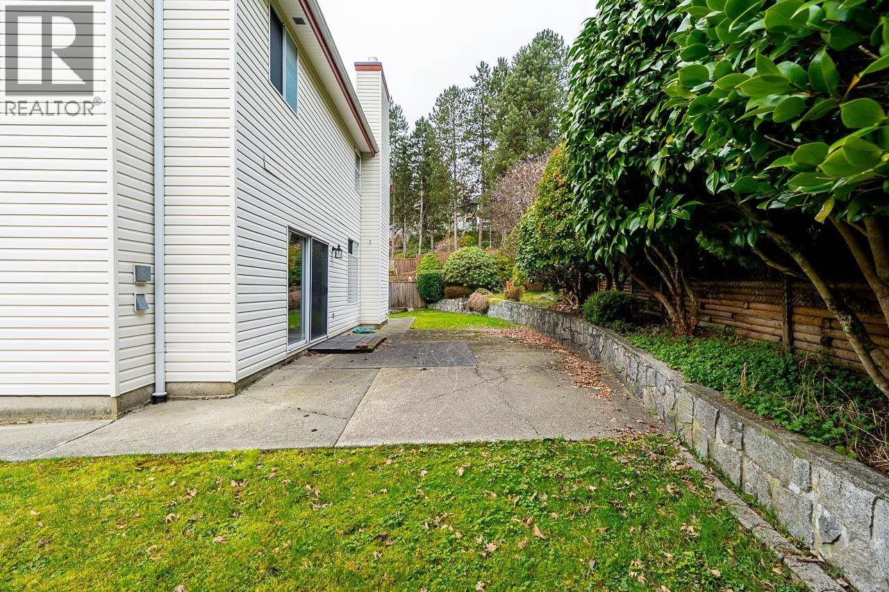 1406 Vistaview Court, Coquitlam, British Columbia  V3E 2P3 - Photo 25 - R3090541