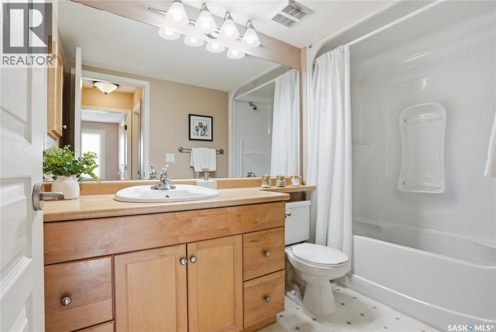 102 2213 Adelaide Street E, Saskatoon, Saskatchewan  S7J 0J6 - Photo 34 - SK028741