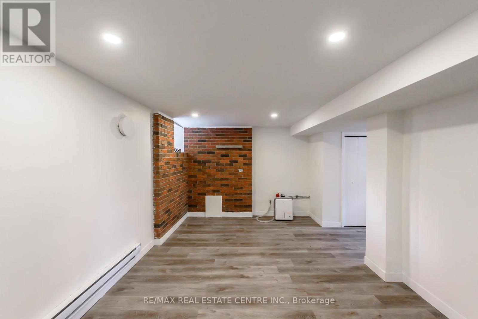 Bsmnt - 191 Sherman Avenue S, Hamilton, Ontario  L8M 2R2 - Photo 10 - X12798146