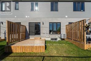 36 - 17 Nicholson Street, Lucan Biddulph, Ontario  N0M 2J0 - Photo 12 - X12798210