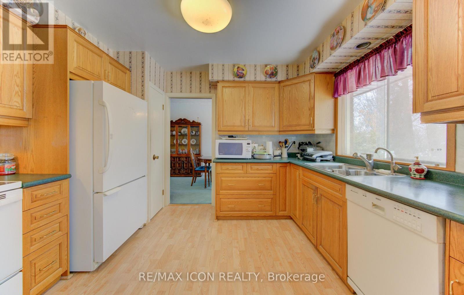 26 Deerpark Crescent, Kitchener, Ontario  N2M 4R2 - Photo 26 - X12798250