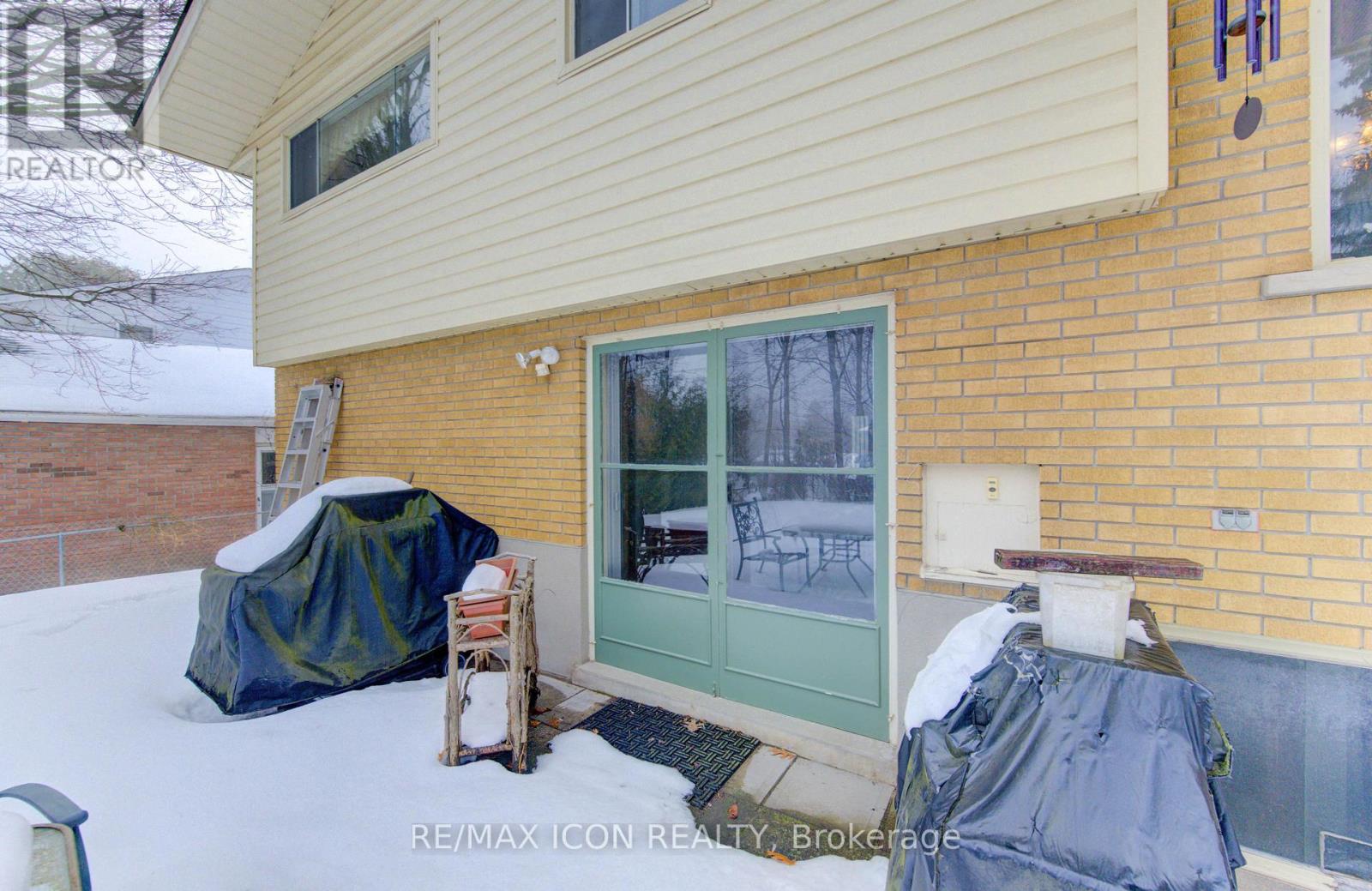 26 Deerpark Crescent, Kitchener, Ontario  N2M 4R2 - Photo 42 - X12798250