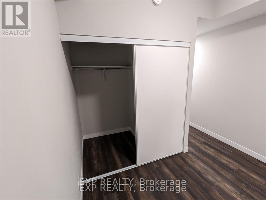 604 - 15 Queent Street S, Hamilton, Ontario  L8P 0C6 - Photo 9 - X12798306