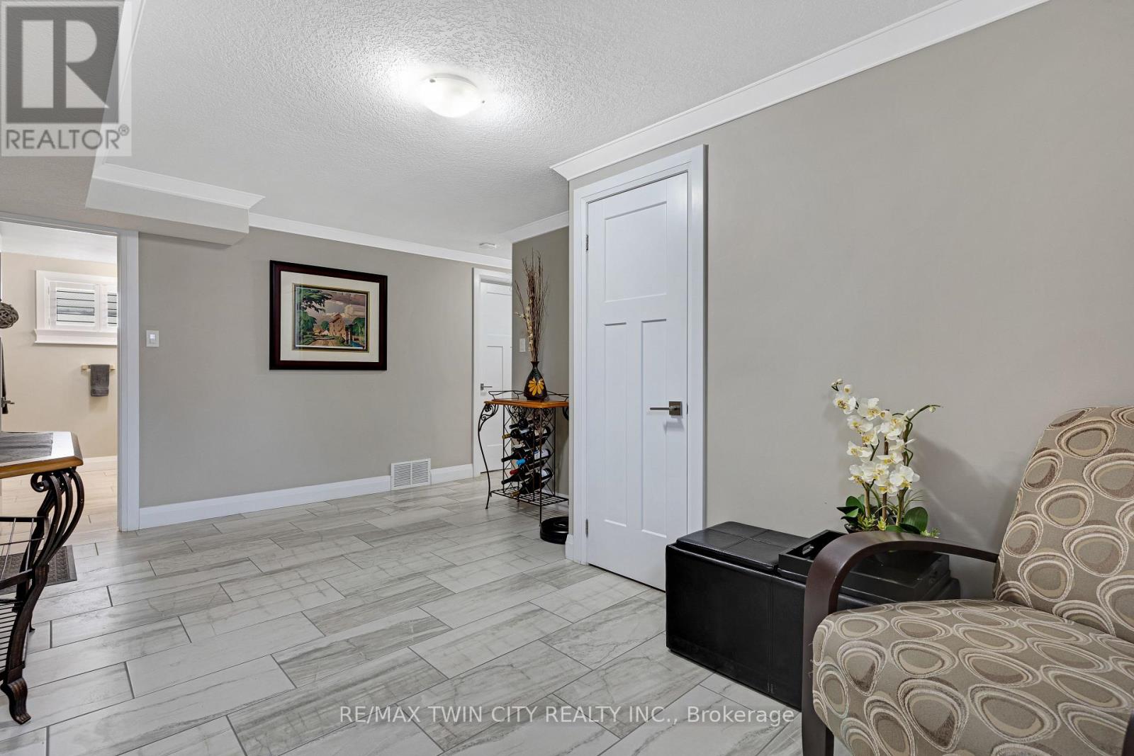 31 Dayman Court, Waterloo, Ontario  N2M 3A1 - Photo 26 - X12798328