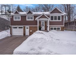 31 DAYMAN COURT, Waterloo, Ontario