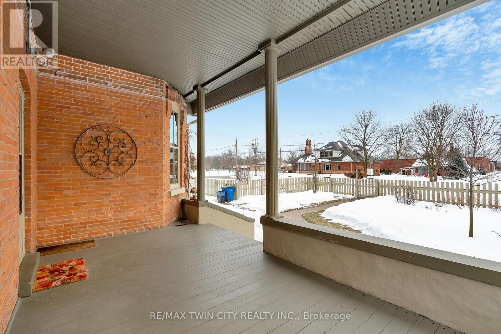 4 Sherman Street, Chatham-Kent, Ontario  N0P 2K0 - Photo 35 - X12798354