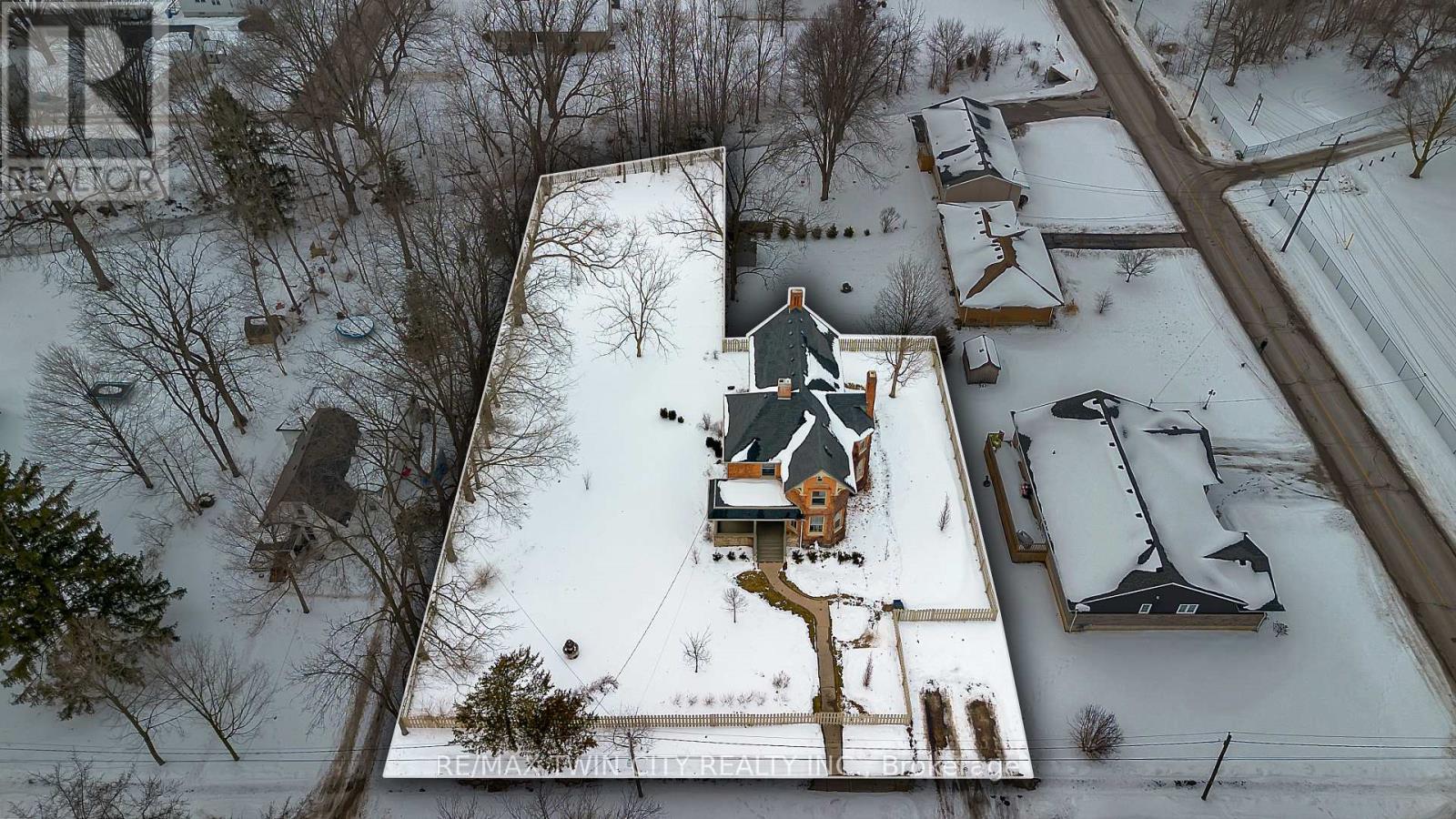 4 Sherman Street, Chatham-Kent, Ontario  N0P 2K0 - Photo 38 - X12798354