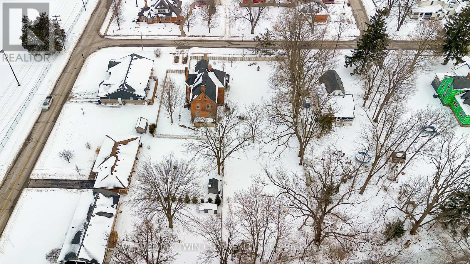 4 Sherman Street, Chatham-Kent, Ontario  N0P 2K0 - Photo 42 - X12798354