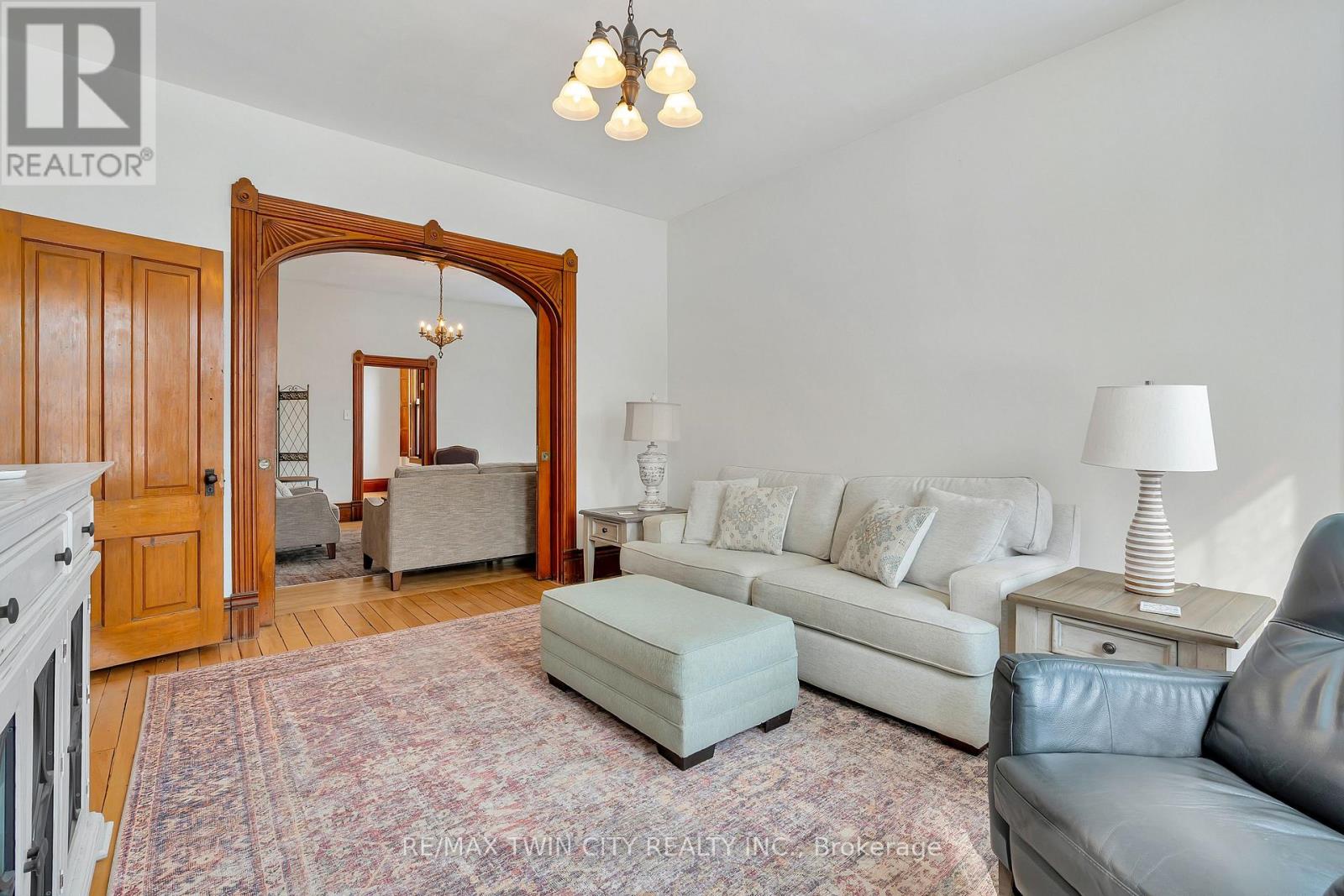 4 Sherman Street, Chatham-Kent, Ontario  N0P 2K0 - Photo 8 - X12798354