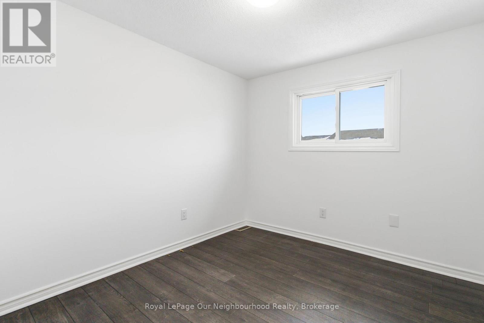 Photo 24 of 44 for 70 - 226 Highview Avenue W