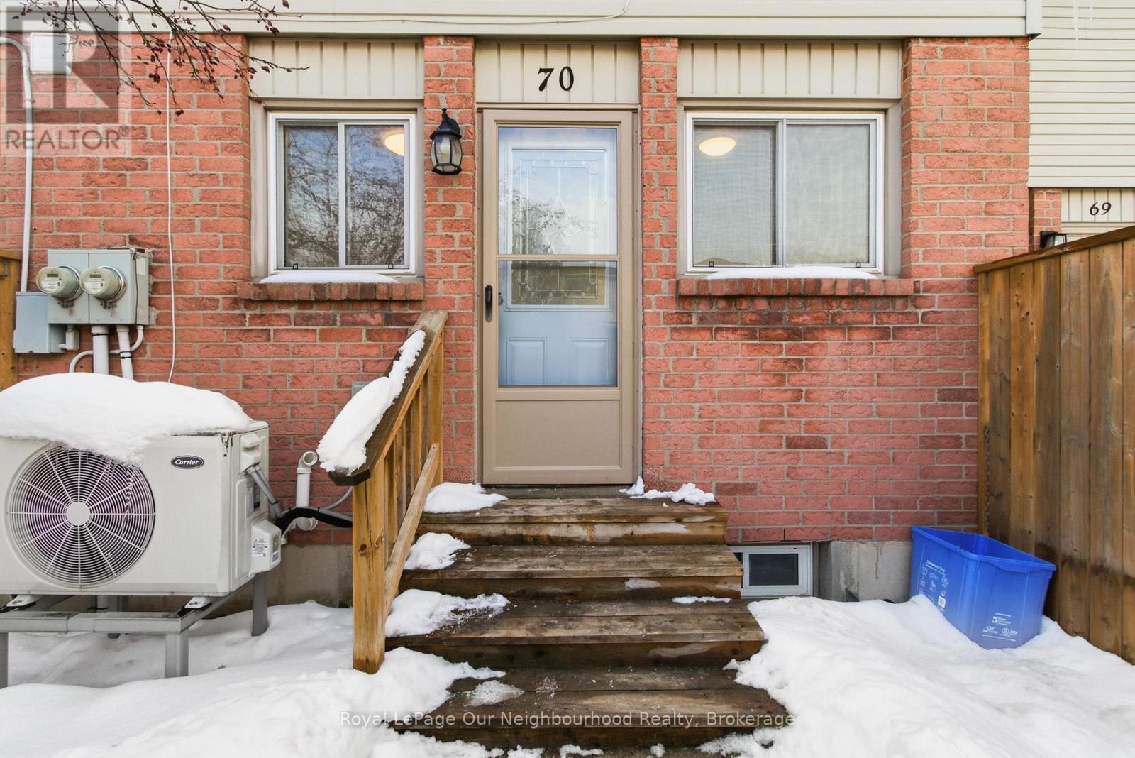 Photo 37 of 44 for 70 - 226 Highview Avenue W