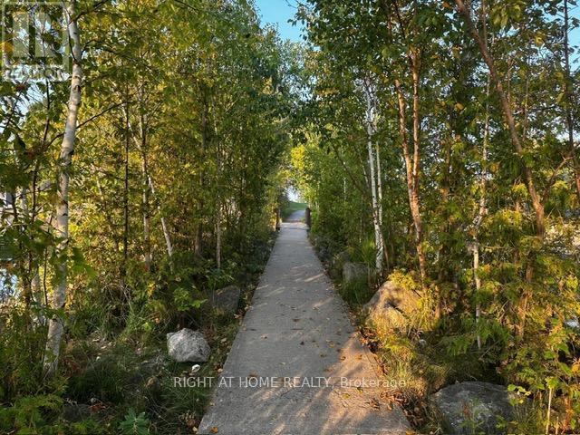 741 Innisfil Beach Road, Innisfil, Ontario  L9S 4E4 - Photo 34 - N12798084