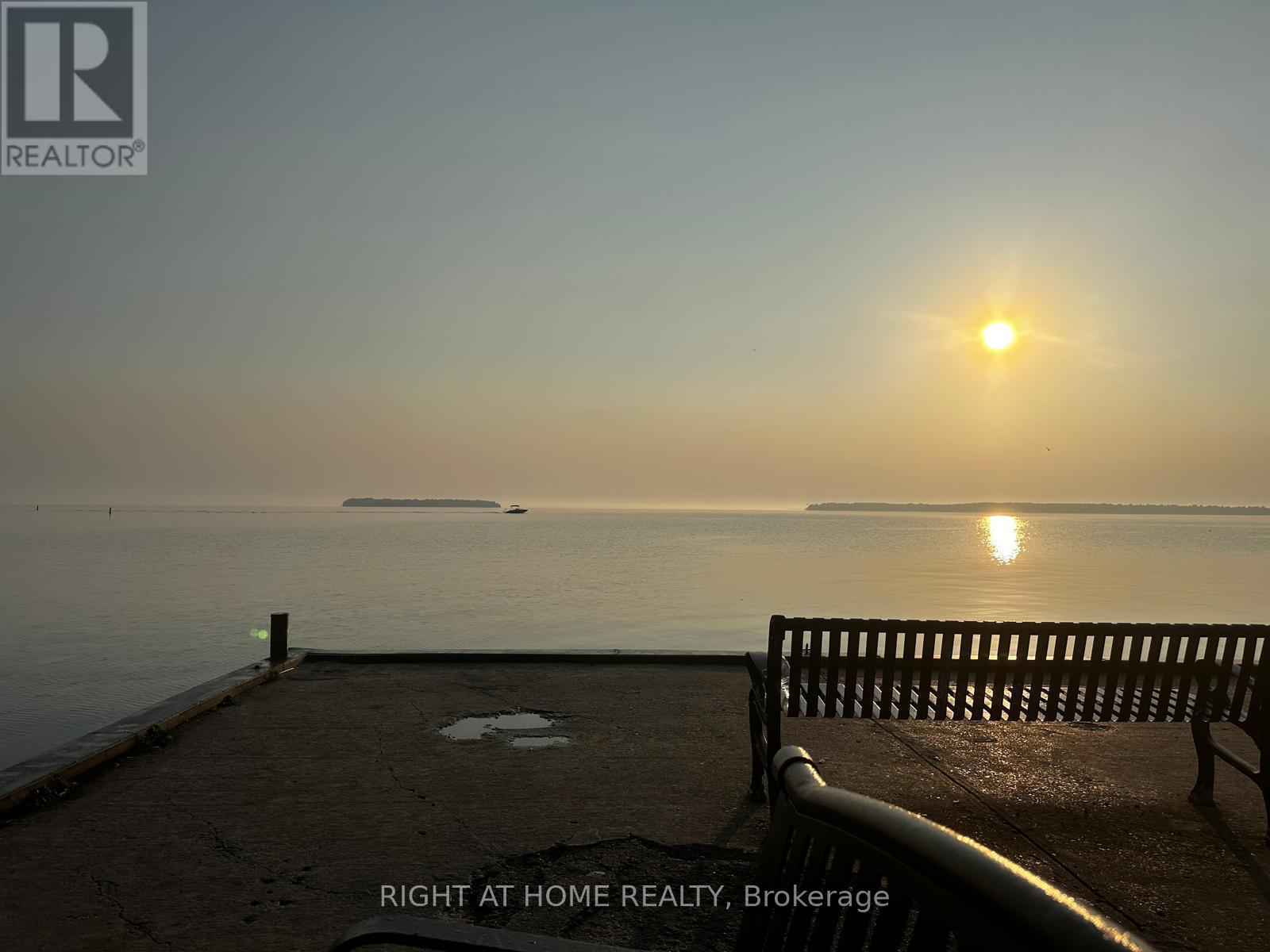 741 Innisfil Beach Road, Innisfil, Ontario  L9S 4E4 - Photo 33 - N12798084