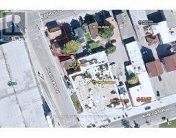 19 MCMILLAN DRIVE, Oshawa, Ontario